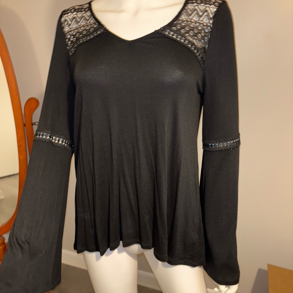Hippie Rose Black Pleated Long Sleeve Tunic